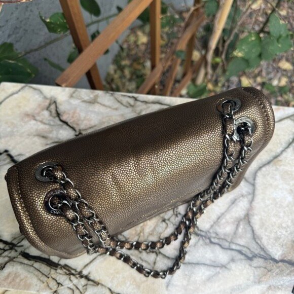 SOLD Chanel Classic Timeless CC Single Flap Metallic Caviar Shoulder Bag - Picture 6 of 16